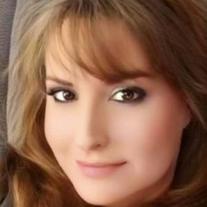 Meet your Posher, Liz